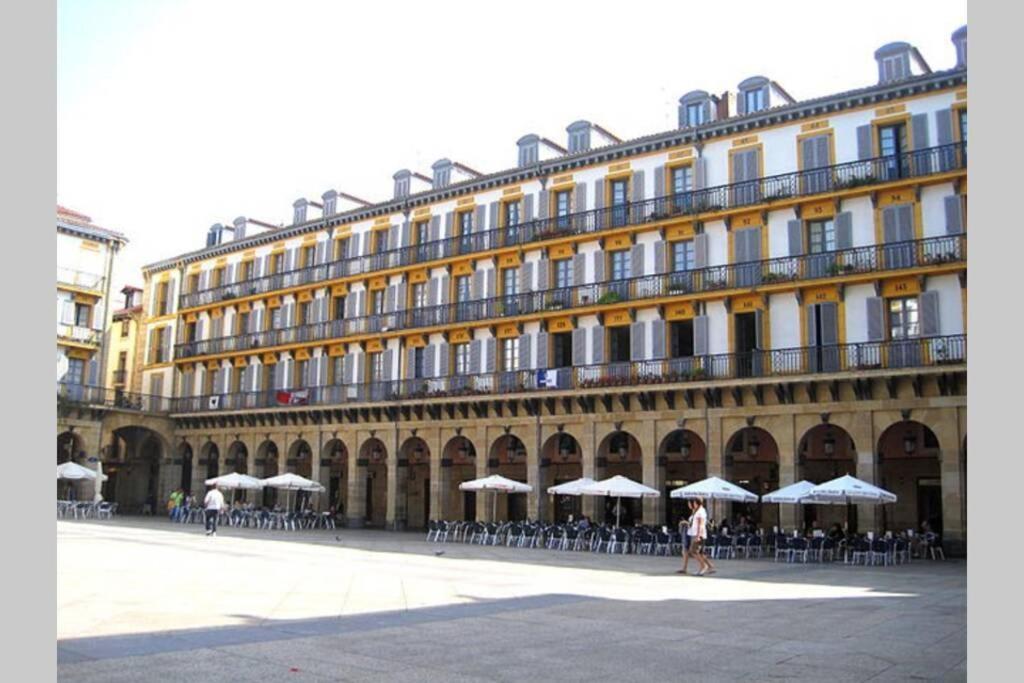 New Gorgeous Central Apartment - Beachfront - 3 Bd San Sebastián Exterior foto