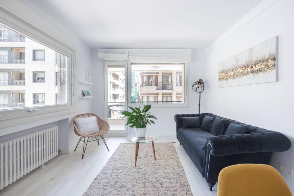 New Gorgeous Central Apartment - Beachfront - 3 Bd San Sebastián Exterior foto
