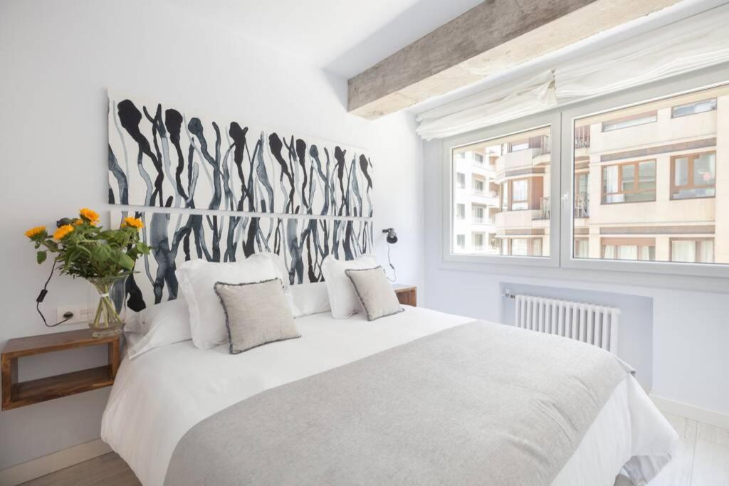 New Gorgeous Central Apartment - Beachfront - 3 Bd San Sebastián Exterior foto